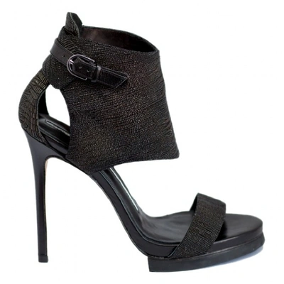 Pre-owned Camilla Skovgaard Leather Heels In Black