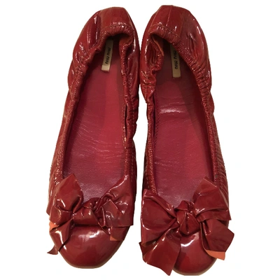 Pre-owned Miu Miu Patent Leather Ballet Flats In Red