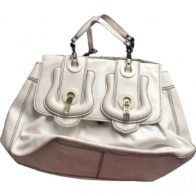 Pre-owned Fendi Leather Handbag In White