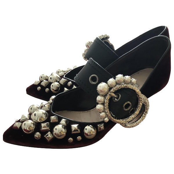 miu miu velvet heels