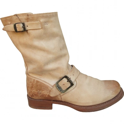 Pre-owned Frye Leather Buckled Boots In Beige