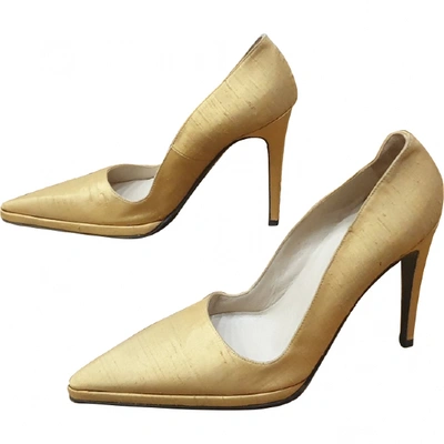 Pre-owned Versace Cloth Heels In Gold