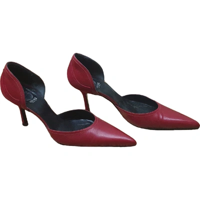 Pre-owned Versace Leather Heels In Red