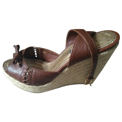 Pre-owned Louis Vuitton Leather Sandals In Brown