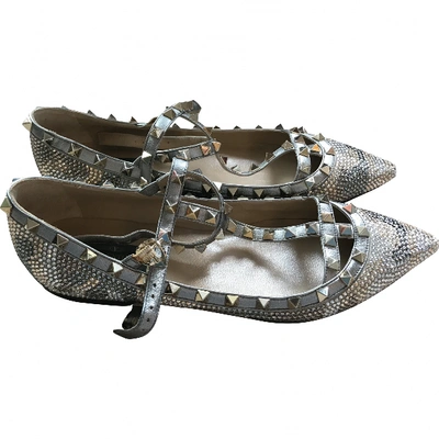 Pre-owned Valentino Garavani Rockstud Glitter Ballet Flats In Khaki