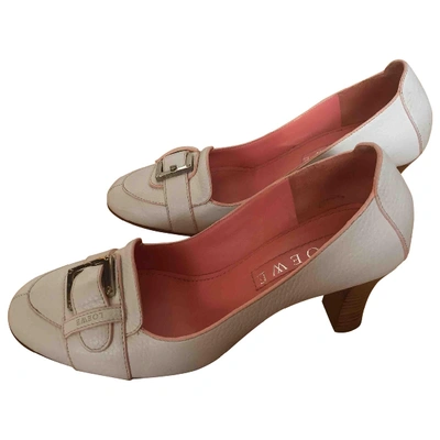 Pre-owned Loewe White Leather Heels