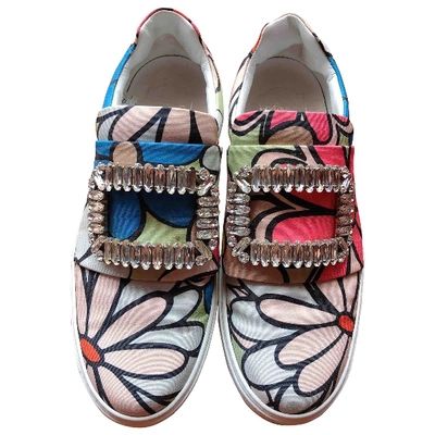 Pre-owned Roger Vivier Sneaky Viv Strass Buckle Cloth Trainers In Multicolour