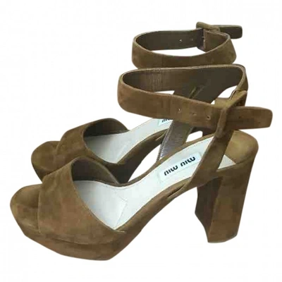 Pre-owned Miu Miu Sandals In Camel