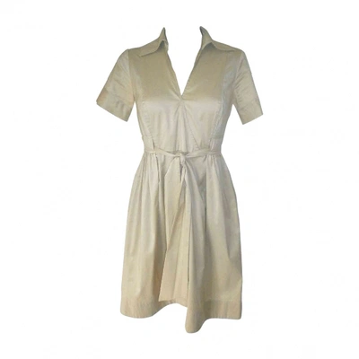 Pre-owned Diane Von Furstenberg Mid-length Dress In Beige