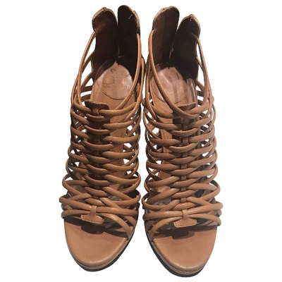 Pre-owned Diane Von Furstenberg Leather Sandal In Camel