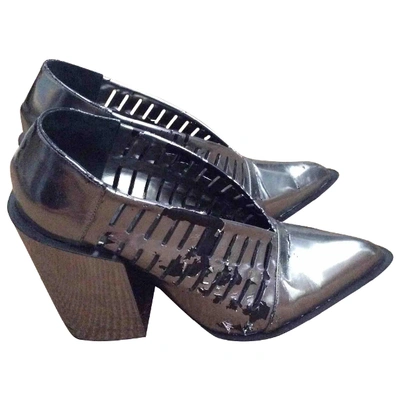 Pre-owned Jil Sander Leather Heels In Metallic