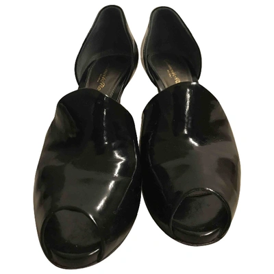 Pre-owned Gianvito Rossi Patent Leather Heels In Black