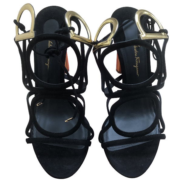 black ferragamo flip flops
