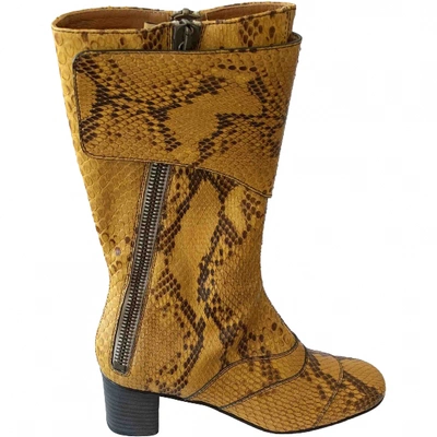 Pre-owned Chloé Lexie Yellow Python Ankle Boots