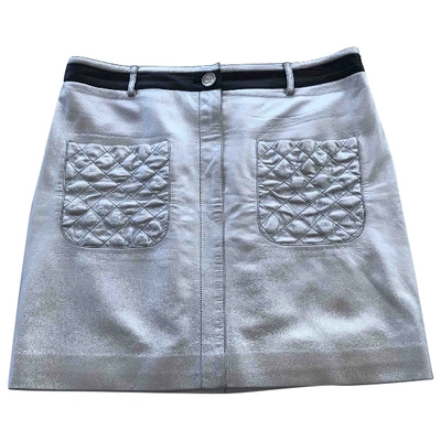 Pre-owned Chanel Leather Mini Skirt In Silver