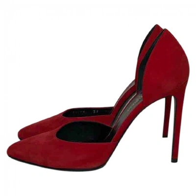 Pre-owned Saint Laurent Red Suede Heels