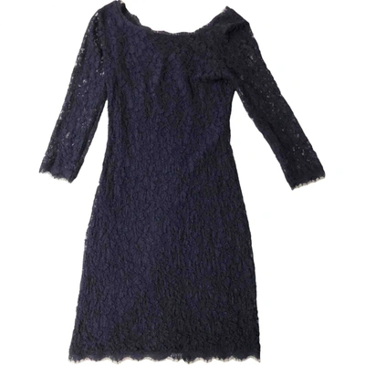 Pre-owned Diane Von Furstenberg Lace Mid-length Dress In Blue