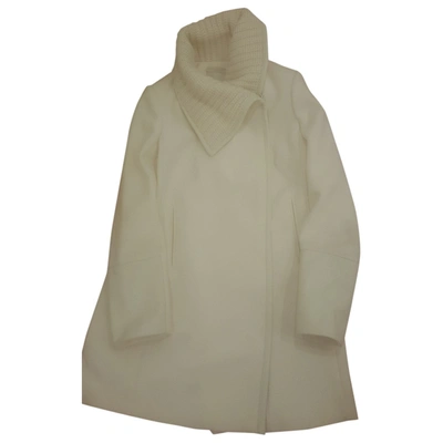 Pre-owned Pinko Wool Coat In White