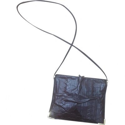 Pre-owned Fendi Leather Crossbody Bag In Burgundy