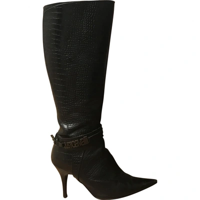 Pre-owned Just Cavalli Leather Riding Boots In Black