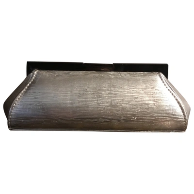 Pre-owned Philip Treacy Leather Clutch Bag In Silver