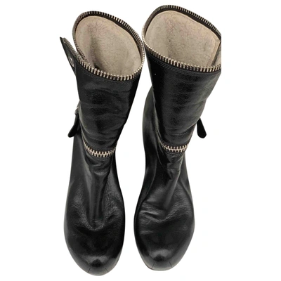Pre-owned Camilla Skovgaard Patent Leather Boots In Black