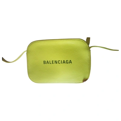 Pre-owned Balenciaga Yellow Leather Handbags