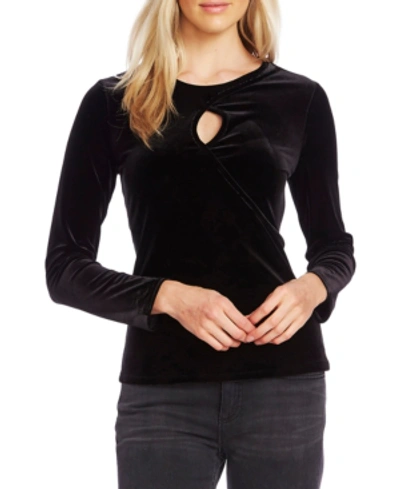 Vince Camuto Keyhole Cutout Velvet Top In Rich Black