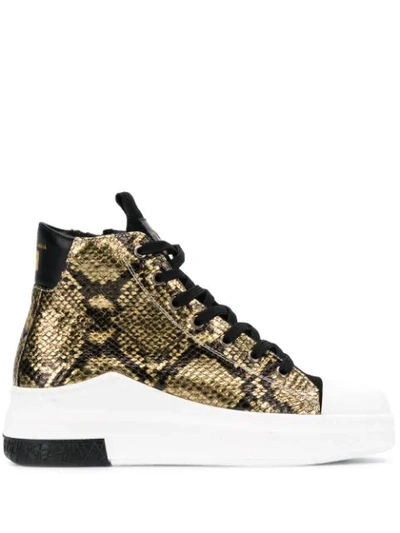 Cinzia Araia Sneakers Mit Schlangen-effekt In Gold
