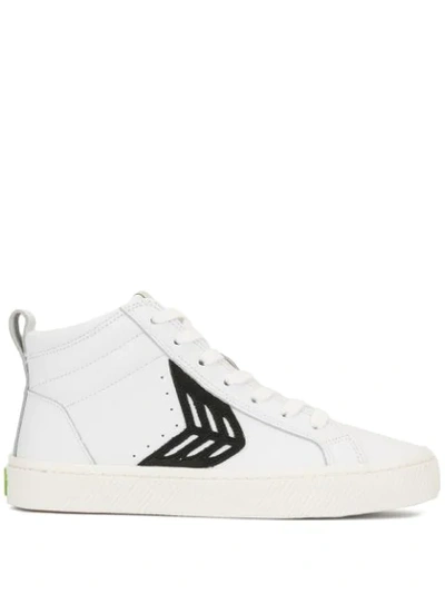 Cariuma Catiba High Off White Leather Black Logo Sneaker