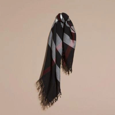 Burberry color shop check square scarf