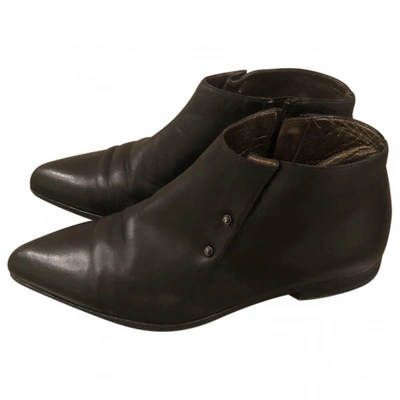 Pre-owned Lanvin Leather Ankle Boots In Black