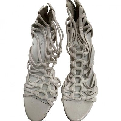 Pre-owned Casadei Leather Sandals In White