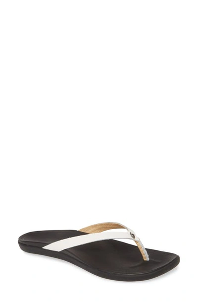 Olukai Ho Opio Leather Flip Flop In White Patent Leather