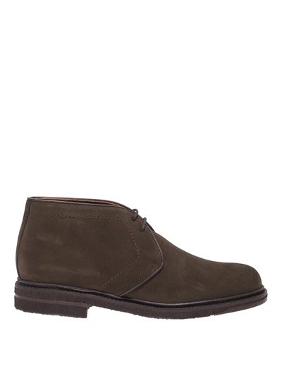 Berwick 1707 Nubuck Desert Boots In Brown