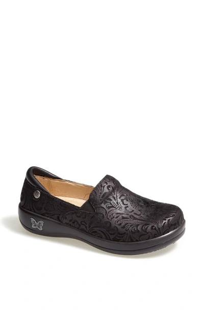 A.w.a.k.e. Alegria Keli Embossed Clog Loafer In Black Paisley Leather