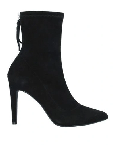 Kendall + Kylie Orion High Heels Ankle Boots In Black Suede