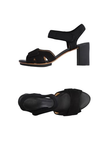 camper black sandals