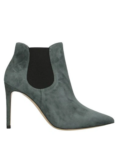 Ninalilou Ankle Boot In Lead