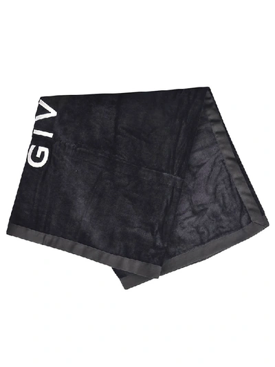 Givenchy Towel In Black