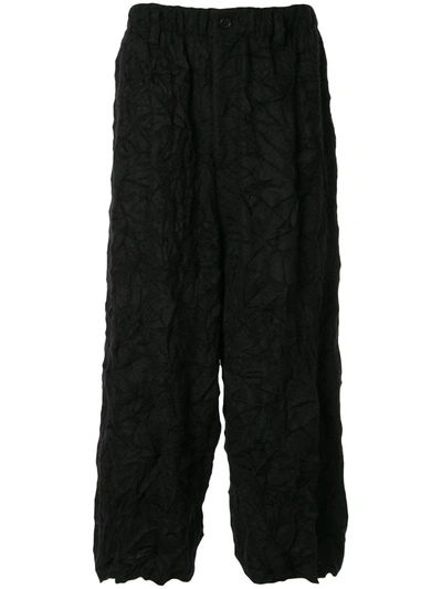 Yohji Yamamoto Crinkle-effect Cropped Trousers In Black