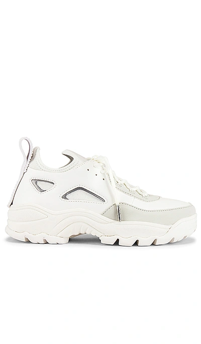 Kendall + Kylie Dino Trainer In White Ice