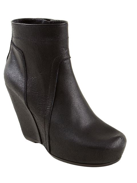 buying wholesale shoes
