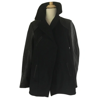 Pre-owned Veda Wool Peacoat In Black