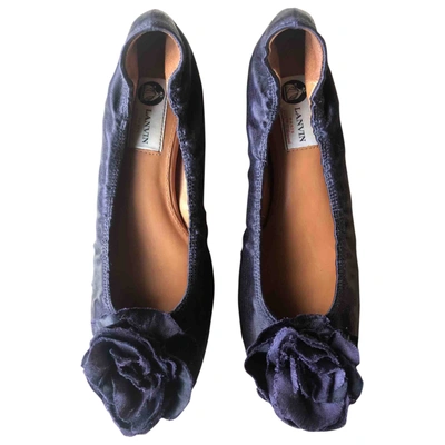 Pre-owned Lanvin Cloth Ballet Flats In Purple
