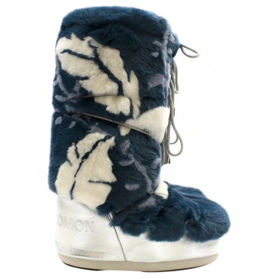 Pre-owned Moon Boot Blue Rabbit Boots