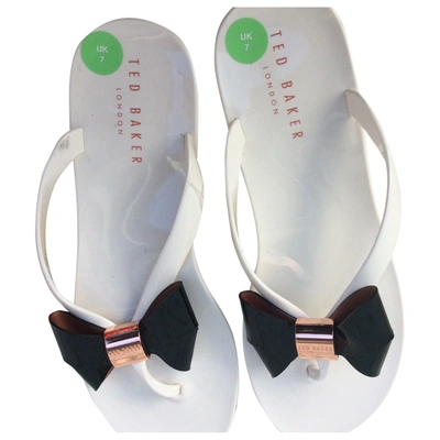 Pre-owned Ted Baker Flats In White
