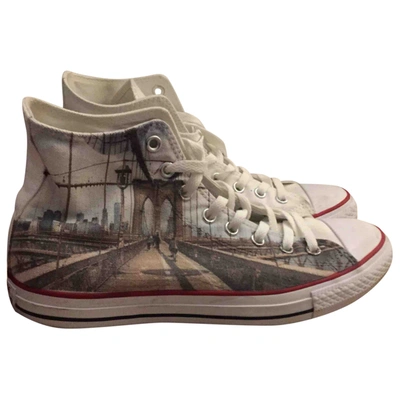 Pre-owned Converse Cloth High Trainers In White