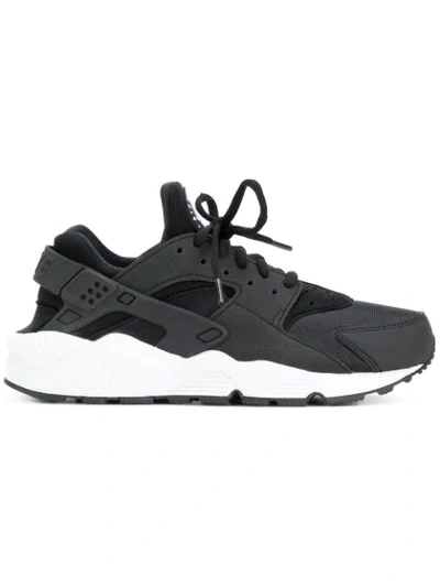 Nike 'air Huarache Run Se' Sneakers In Black