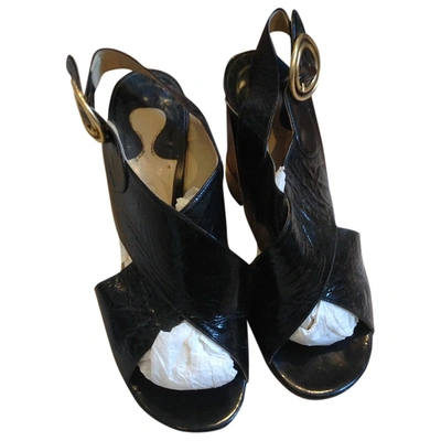 Pre-owned Chloé Patent Leather Sandal In Black